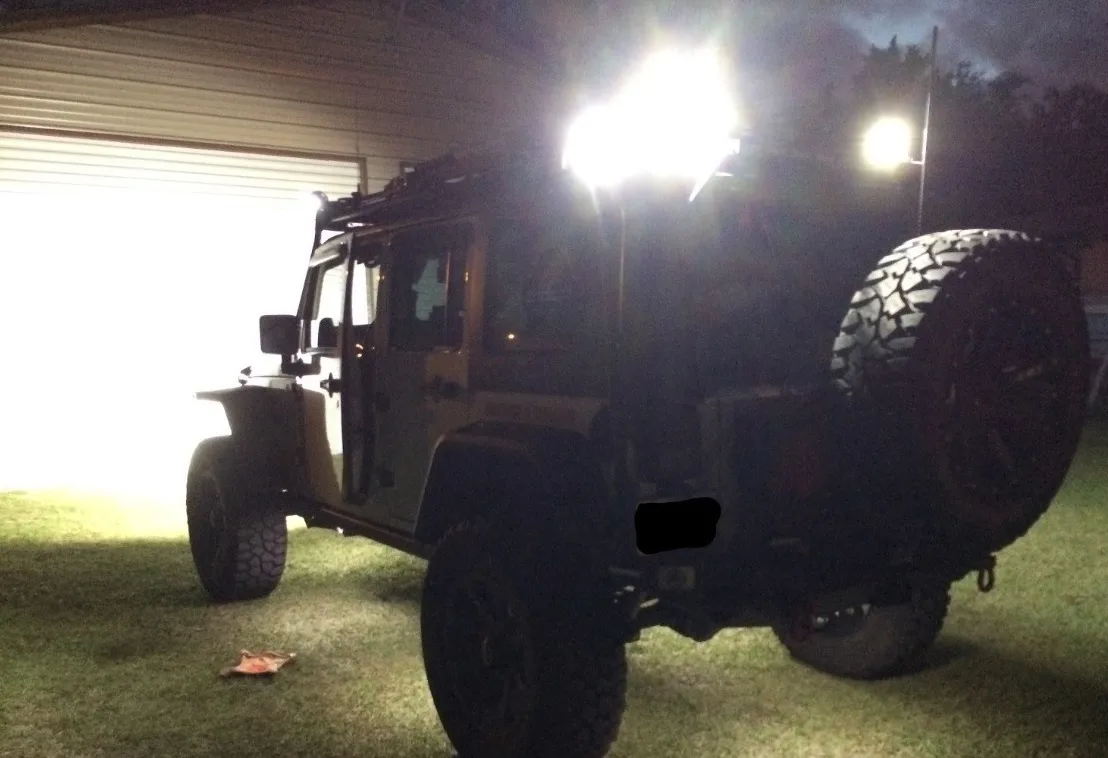 Jeep EMP Defender